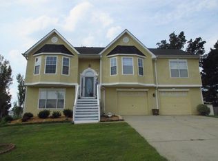 10570 Sourwood Ct, Jonesboro, GA 30238