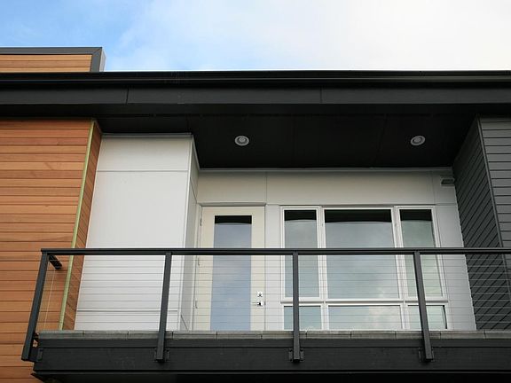 2nd image of 320 2nd St S #17