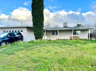 38902 Deer Run Rd, Palmdale, CA 93551