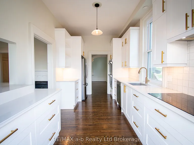 66 Daly Ave #1 — Photo 5