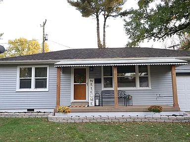 3700 Michelle Dr — exterior photo