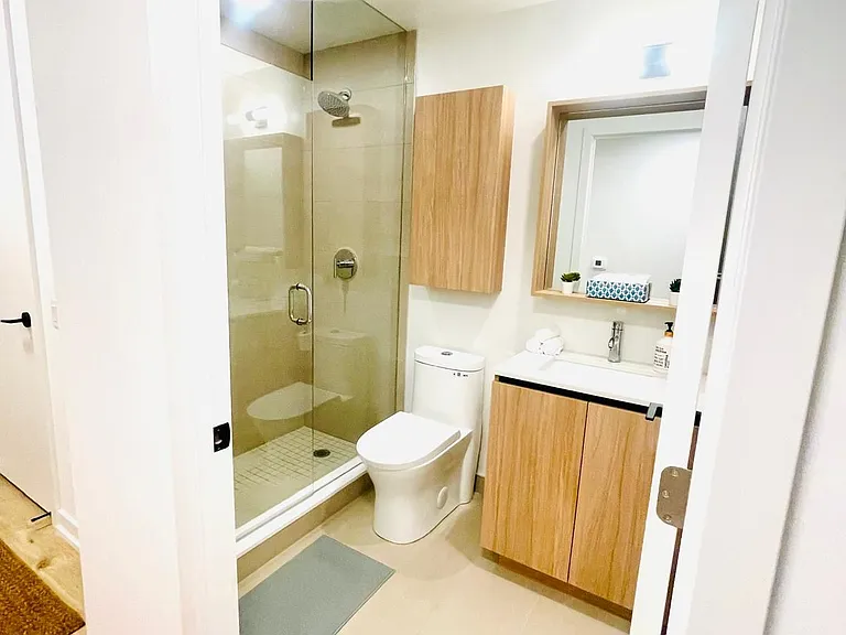 35 Parliament St #429 — Photo 27