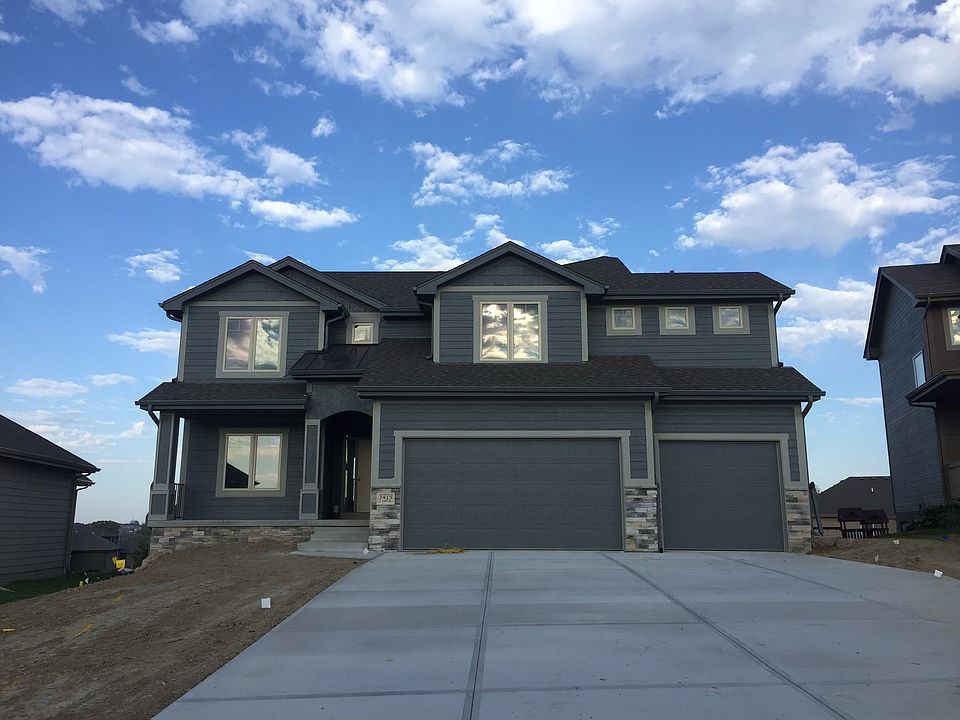 1st image of 7415 S 198th St