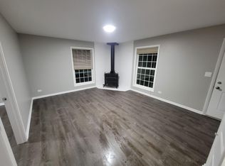 62 Timber Ter, Cary, IL 60013