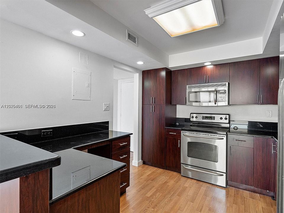 1st image of 18021 Biscayne Blvd APT 603