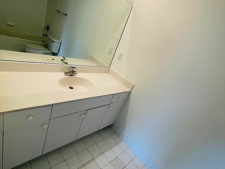 1055 Golden Lakes Blvd #212 — Photo 19