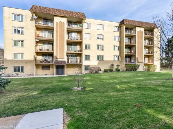 4106 N Narragansett Ave APT 208, Chicago, IL 60634