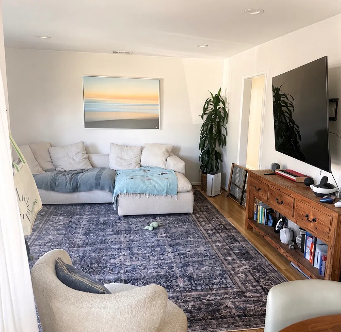 3 bed, 1082 sqft, $6,500 — Photo 3