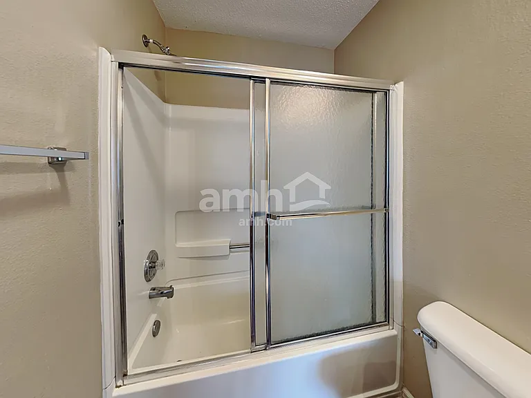 11 Lowell Ct — Photo 18