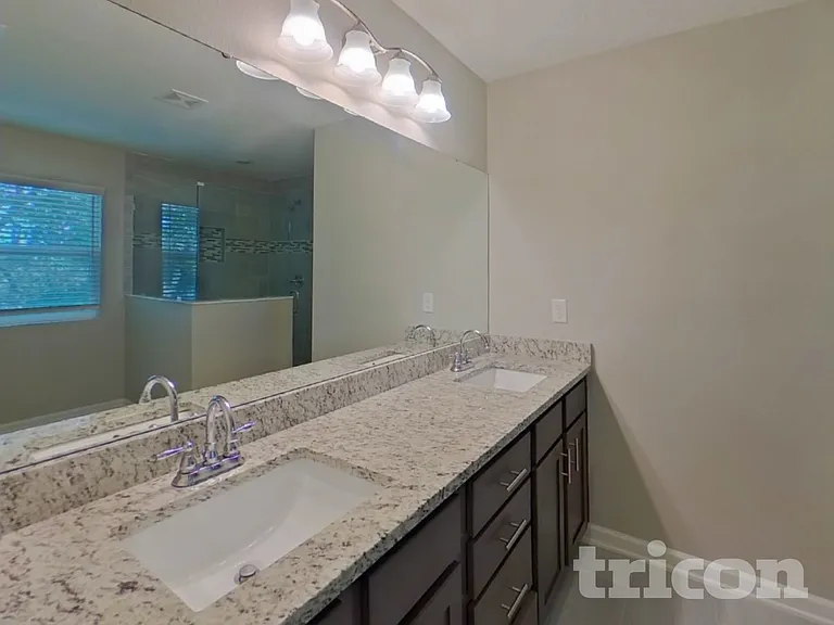 498 Auburn Oaks Rd E — Photo 6