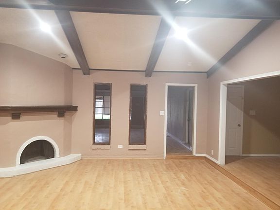 Front Living Room (Facing front of house)