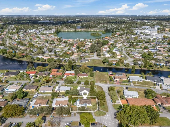 1201 NW 87th St, Miami, FL 33147