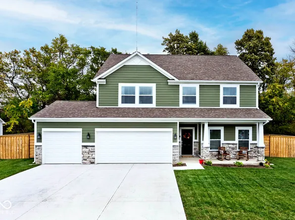 50 Manchester Dr, Trafalgar, IN 46181