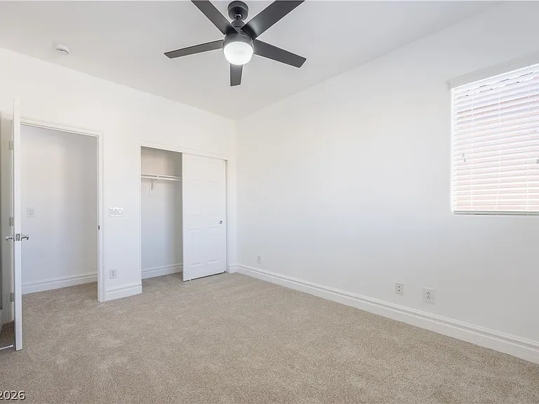 212 Fairway Woods Dr — Photo 23