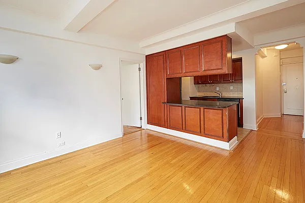 Rented by Brown Harris Stevens | media 16