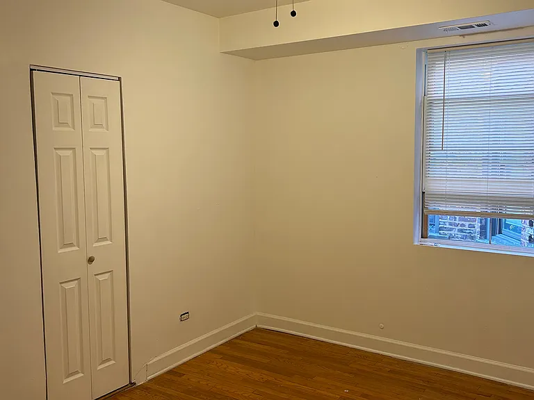 548 E 61st St #3 — Photo 8