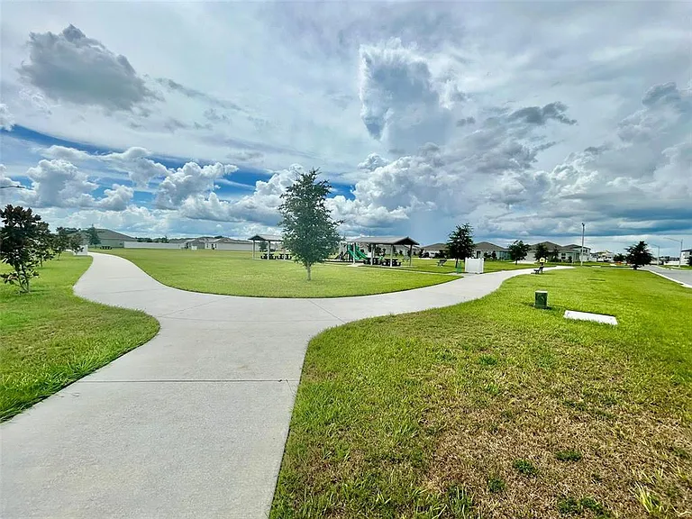 144 Towns Cir — Photo 25