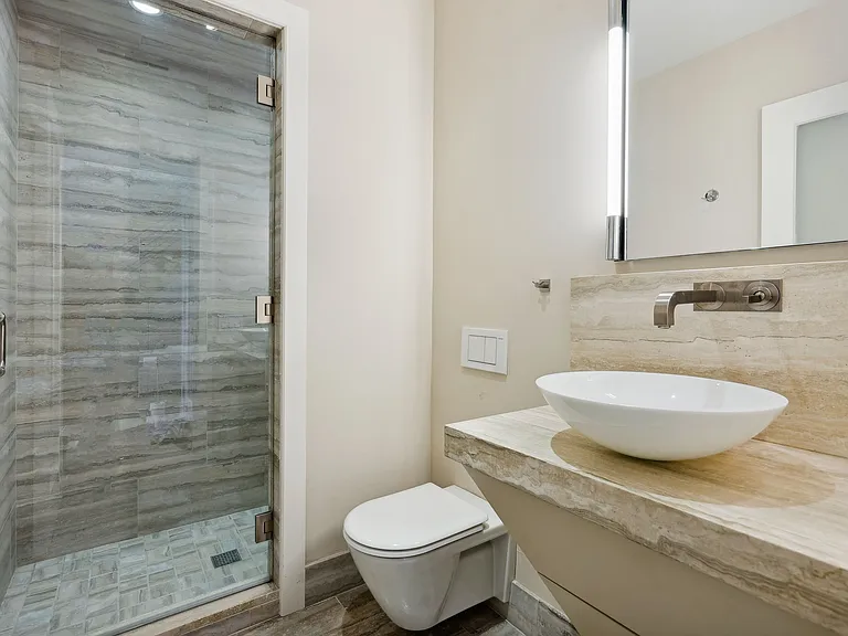 10 Leland Ln #37 — Photo 14