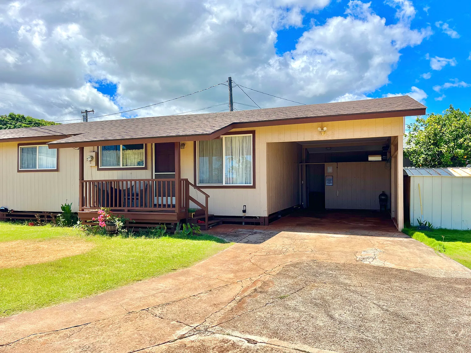 4848 Alii Rd — Photo 1