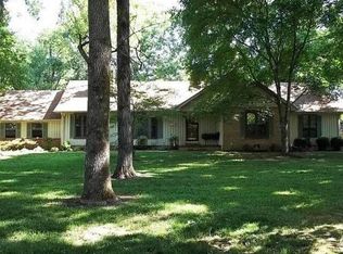 1309 Hyndsver Rd, Martin, TN 38237