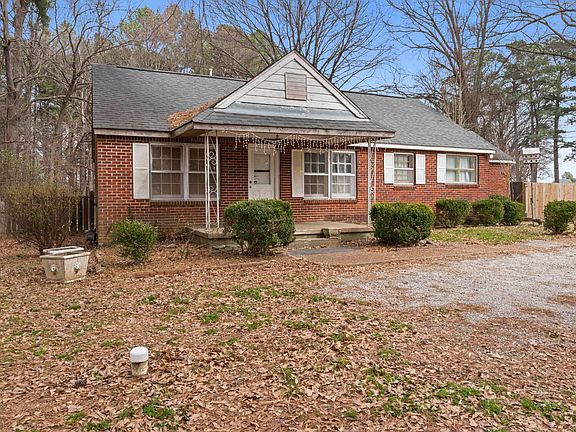 3rd image of 6874 Raleigh Lagrange Rd