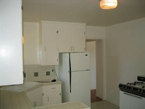 Kitchen (similar photo)