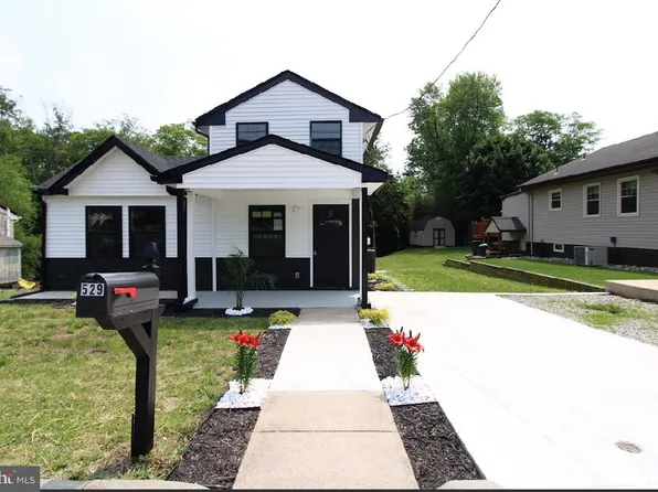 529 E Blenheim Ave, Blackwood, NJ 08012