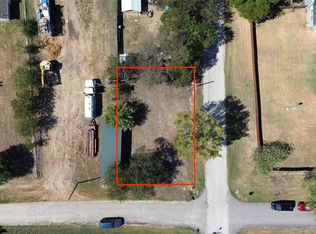 500 S Friou St, Alvarado, TX 76009