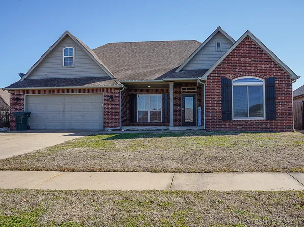 2095 S Haynie Ct, Skiatook, OK 74070