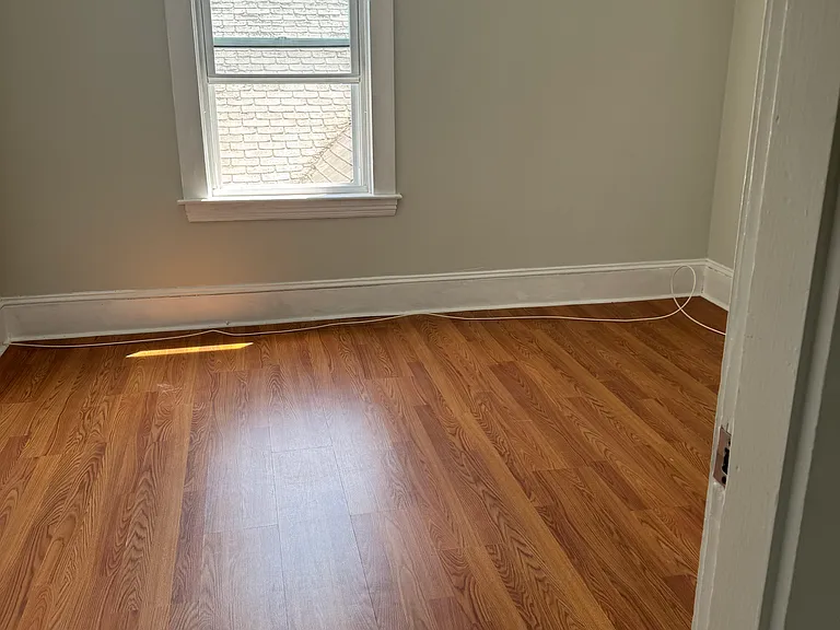 68 Humphrey St #3 — Photo 5