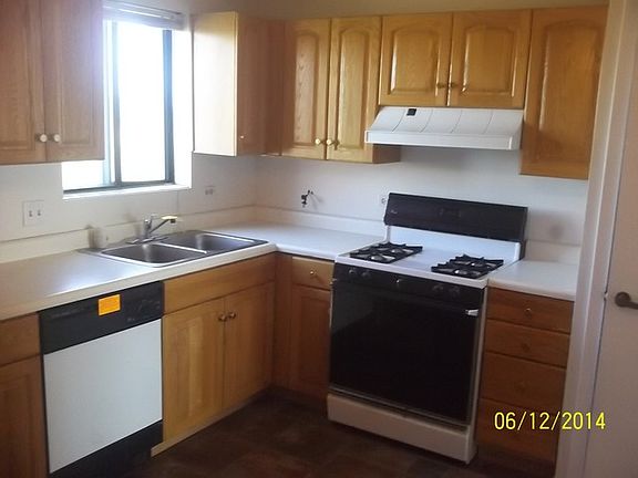 4th image of 5950 Lake Bluff Dr Unit 702