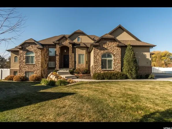 71 W 1800 S, Kaysville, UT 84037