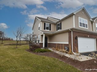 2872 Church Rd, Aurora, IL 60502