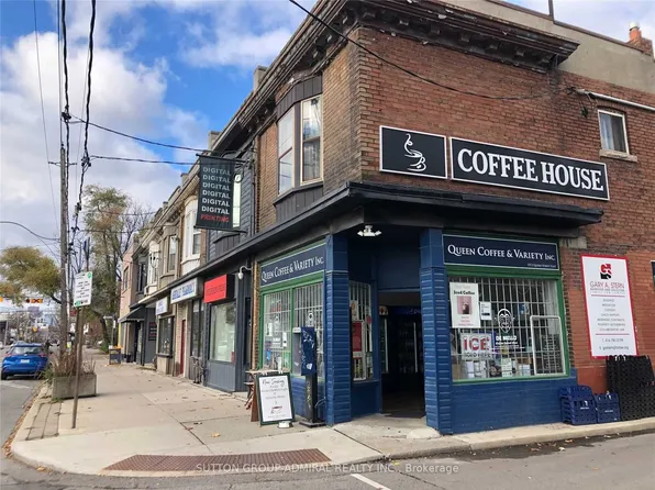 1572 Queen St E, Toronto, ON M4L 1E9