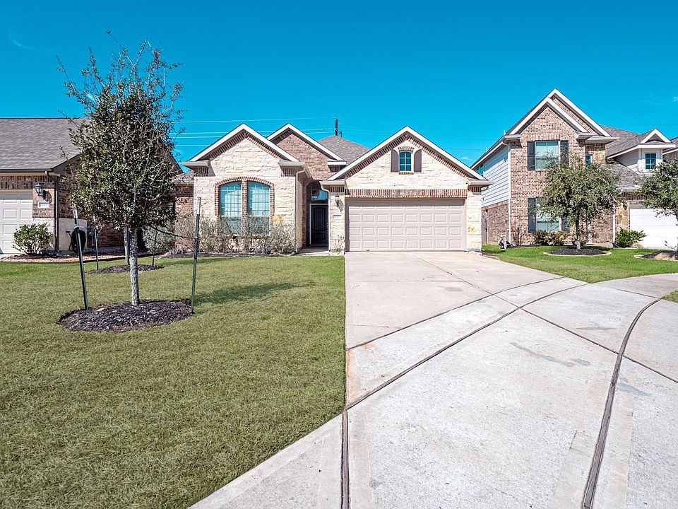 1st image of 16431 Elkcreek Dr