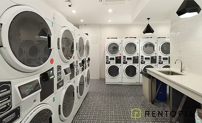 Rented by Rentopia | media 42