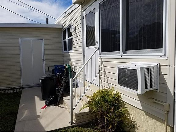 4th image of 2072 N Mobile Estates Dr