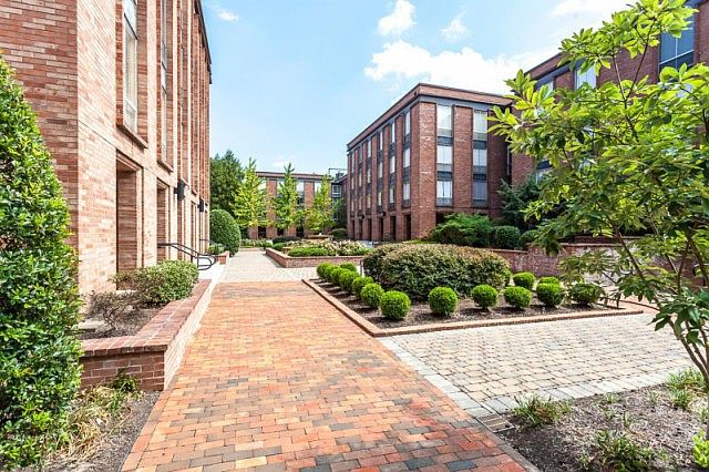 1st image of 1400 Kenesaw Ave APT 12T