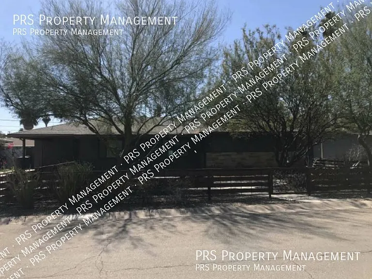 603 E Solana Dr — Photo 1