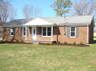 408 Lyncrest Dr, Unionville, TN 37180