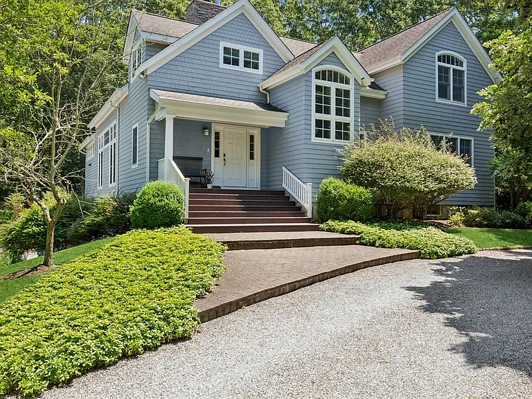 4 Great Circle Rd — Photo 27