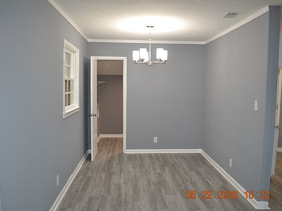 2nd image of 5552 Valleybrook Rd