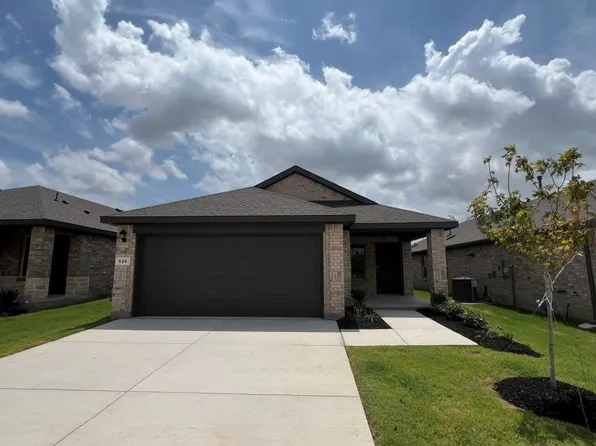 528 Red Admiral Ln, Denton, TX 76259
