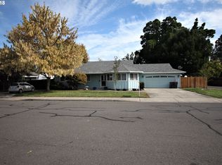 1312 Heather Ln, Central Pt, OR 97502