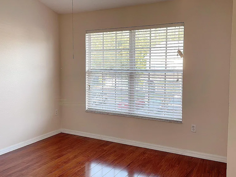 12748 Country Brook Ln — Photo 16