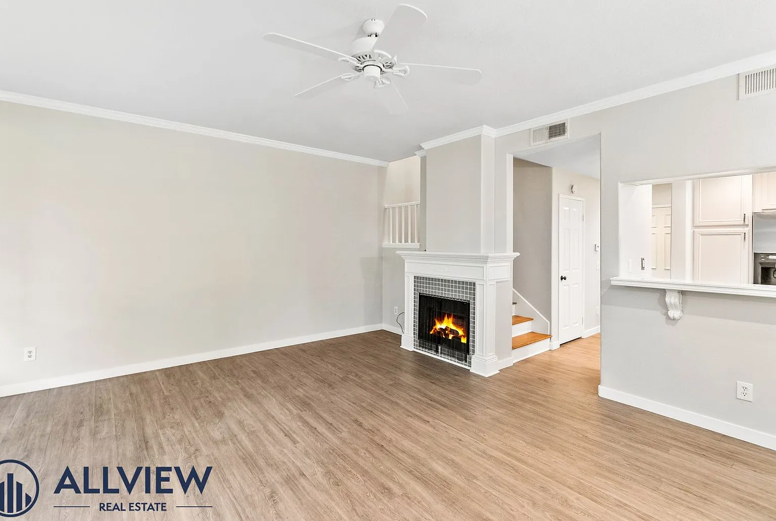 Updated 3 Bed, 2.5 Bath Home Available in Gated Community of Windsong! — Photo 4