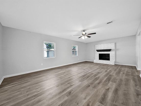 5th image of 13426 Balcrest Dr