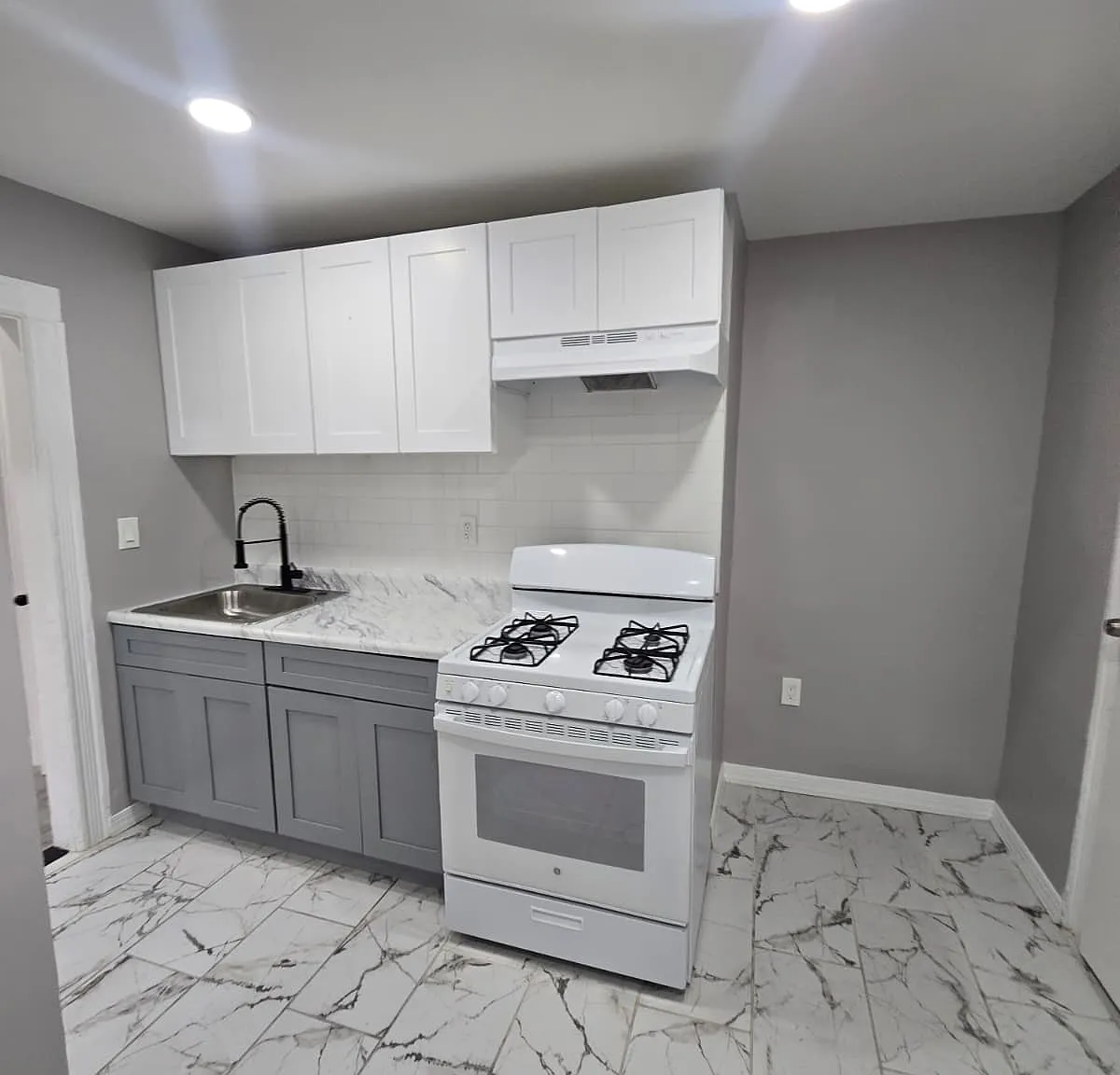 2 bed, $1,850 — Photo 1
