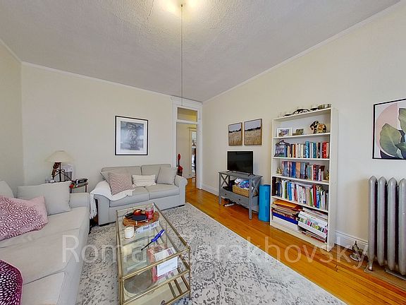 3rd image of 4 Ayr Rd APT 34