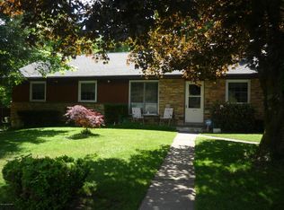 279 Drinker Tpke, Covington Township, PA 18424